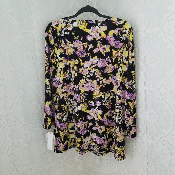 Liz Claiborne Tunic Blouse - Picture 4 of 9